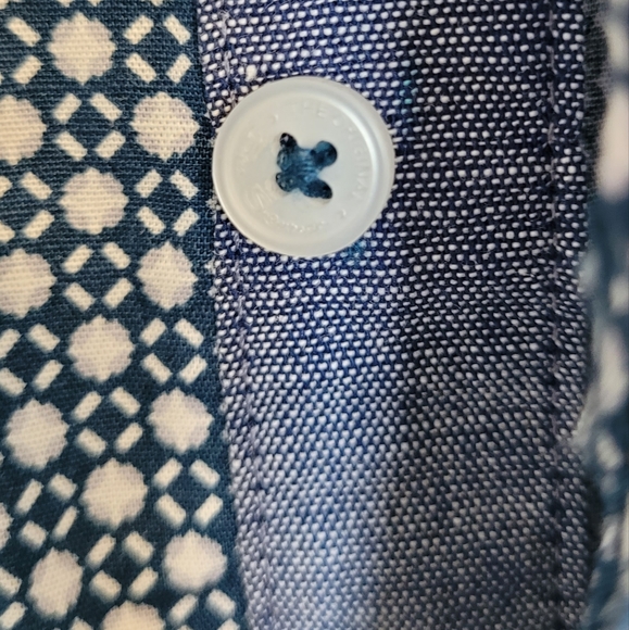 Little Boy's Dress Shirt - Picture 2 of 6